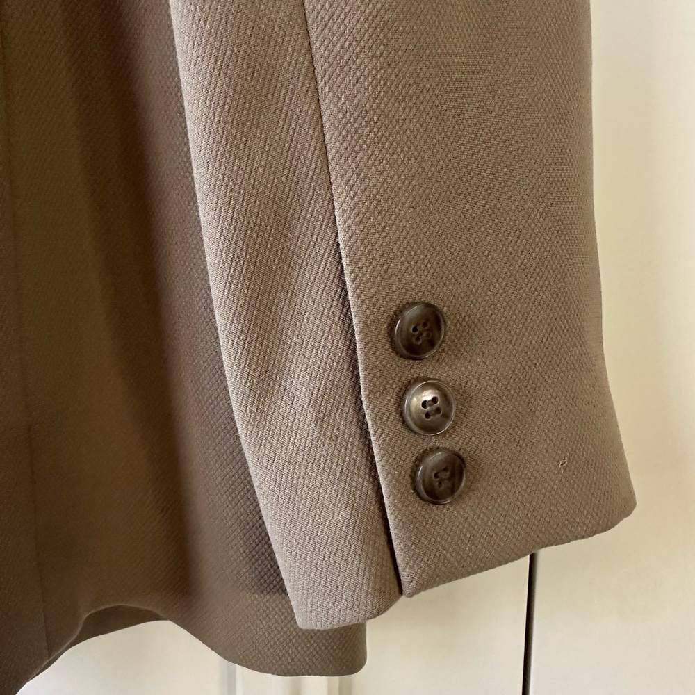 Anne Klein Tan Taupe Blazer, Size 10 - Picture 3 of 8